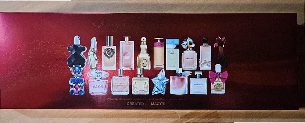 Macy's ’s 18 Piece Favorite Scents Perfume Sampler Set For Her. New! #B2-2