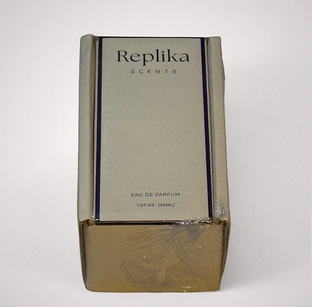 Replika Perfume EDT Spray 1.07oz L Sealed eau de parfum Fast Free Shipping